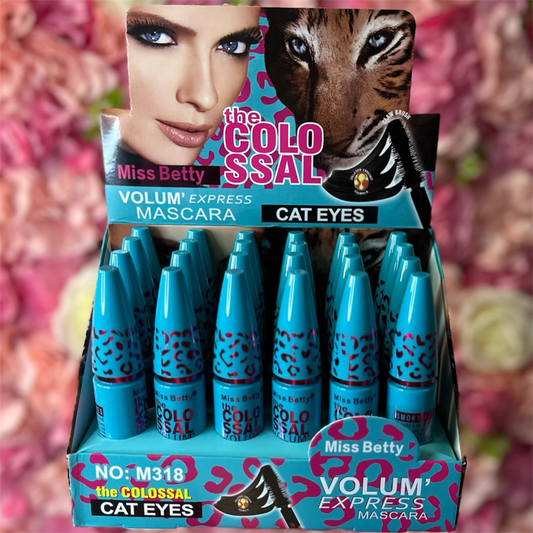 Miss Betty | The Colossal Mascara